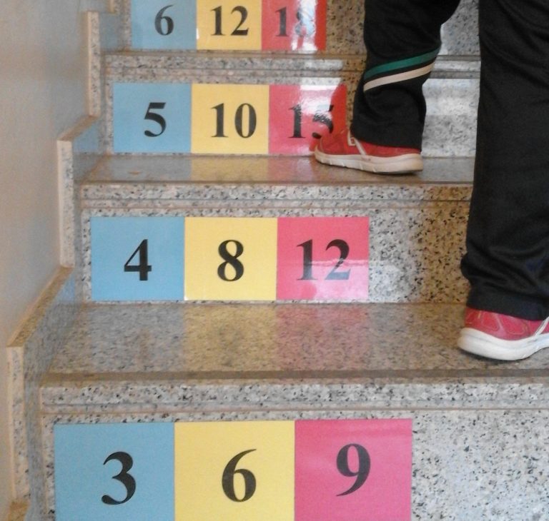 ¿Matemáticas subiendo escaleras?