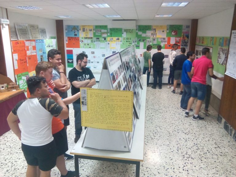 PRIMERAS VISITAS A LA EXPOSICIÓN DE D.JESÚS PLA.