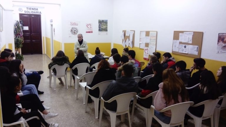 Visita a Cáritas Moncada