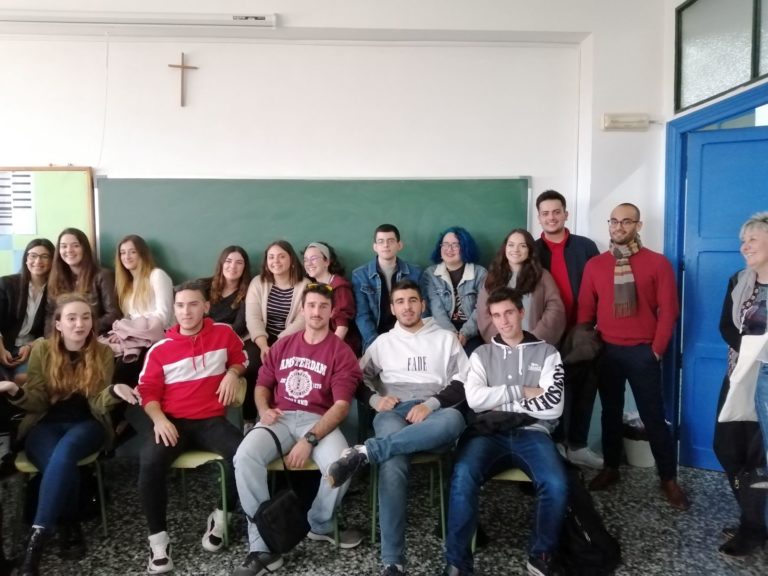 XARRADA D’ORIENTACIÓ UNIVERSITÀRIA I CICLES FORMATIUS