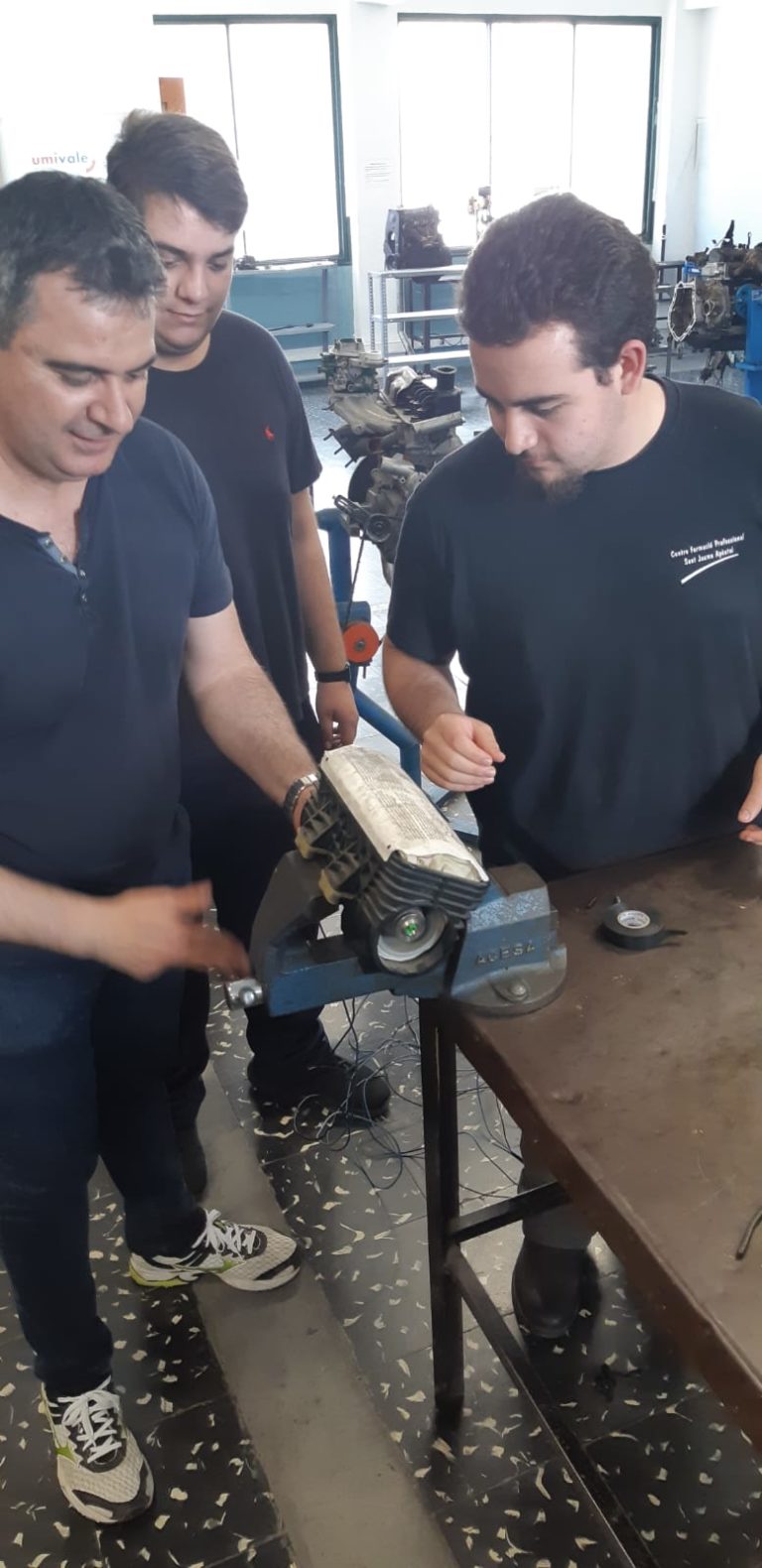 Prácticas con airbags de 1° Automoción