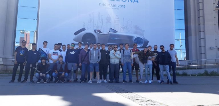 Visita al Salón Internacional del Automóvil de Barcelona. Transporte y Mantenimiento de Vehículos